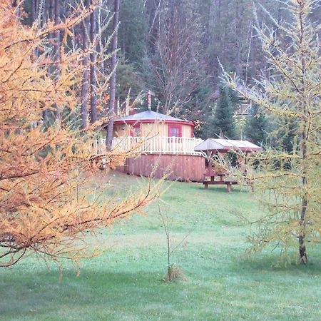 La Maison Sous Les Arbres Saint Roch de Mekinac Buitenkant foto